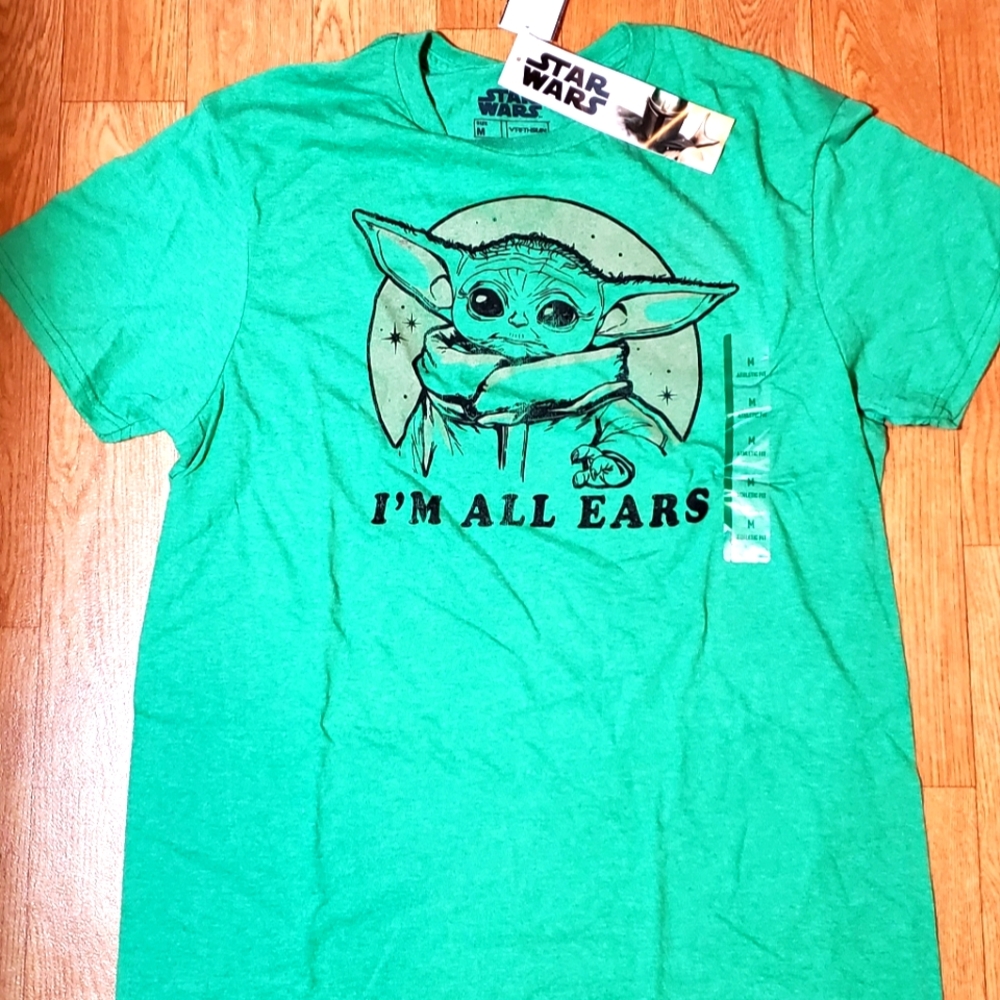 STAR WARS Baby Yoda Graphic Tee Grogu The Child Mandalorian T-Shirt NWT New!
